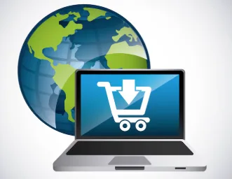 جهاز لابتوب فضي مفتوح يعرض على شاشته الزرقاء أيقونة عربة تسوق بيضاء بداخلها سهم يتجه للأسفل، وخلفه مجسم للكرة الأرضية باللونين الأخضر والأزرق يرمز للشبكة العنكبوتية العالمية. في مقال إنشاء موقع إلكتروني احترافي